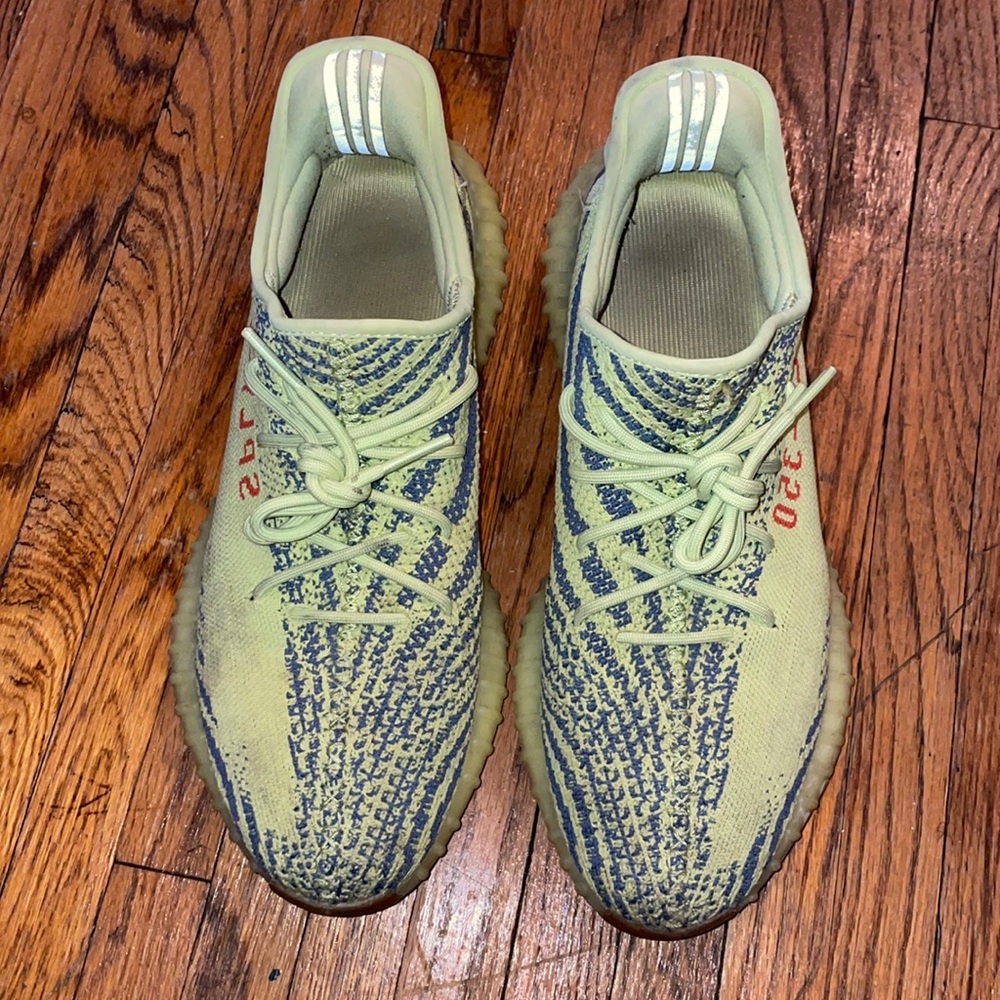 COPY - Yeezy 350 semi-frozen
